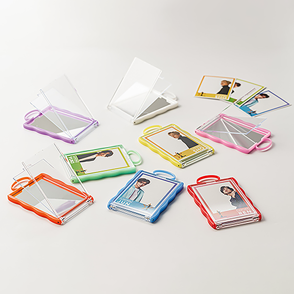 カードホルダー付きコンパクトミラー