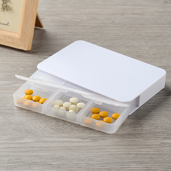 カバー付小物入れ