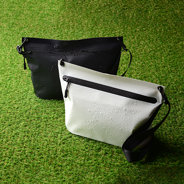 防滴サコッシュ