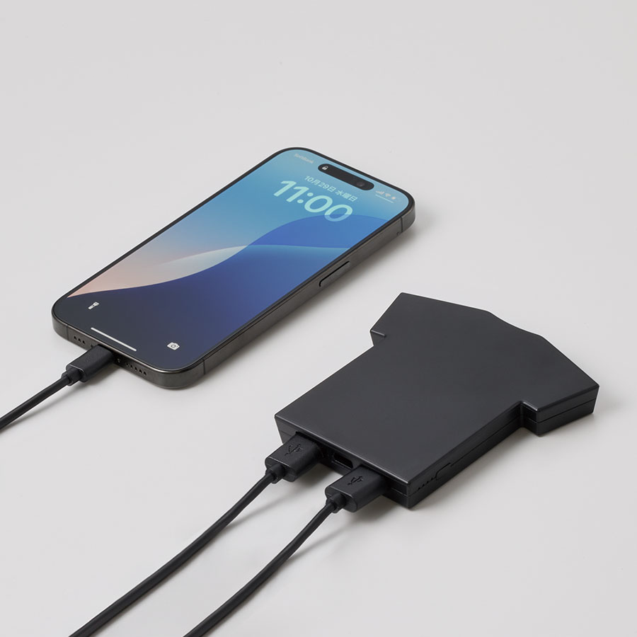 全面印刷できるモバイルチャージャー5000 Tシャツ