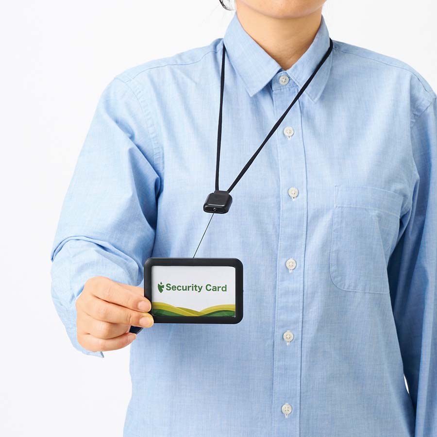 リール付IDカードホルダー