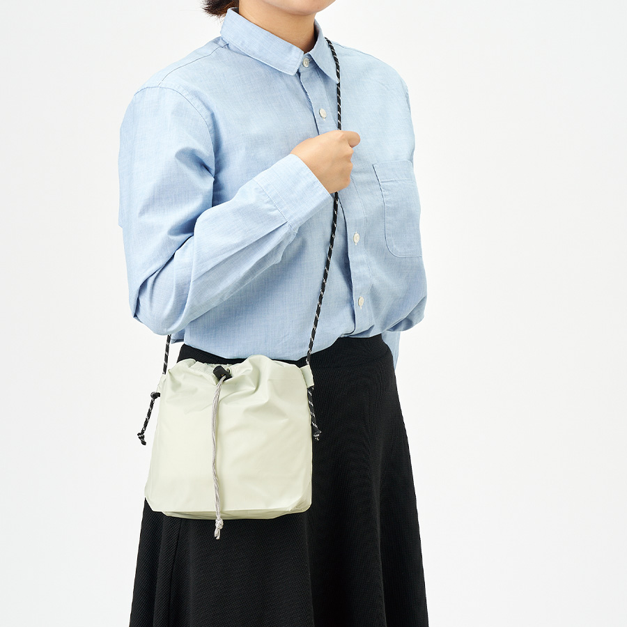 ファインライトポリ巾着ショルダー